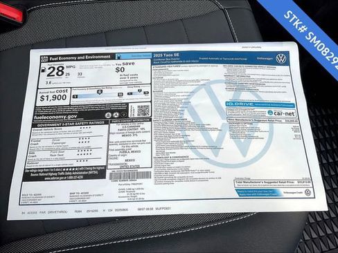 New 2025 Volkswagen Taos SE image 5