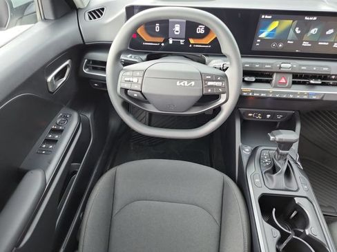 New 2026 Kia K4 FWD image 15