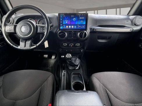 Used 2017 Jeep Wrangler Unlimited Sport w/ Quick Order Package 23S AWD/4WD image 16