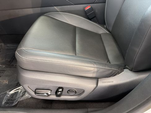 Used 2024 Lexus RX 350 Premium w/ Accessory Package (K3) FWD image 15