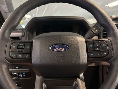 Used 2025 Ford F150 XL image 14