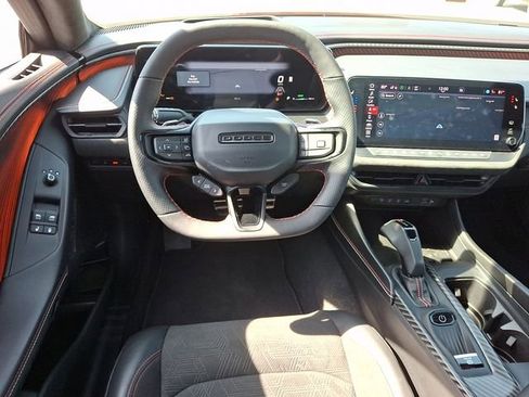 Used 2024 Dodge Charger R/T Scat Pack w/ Plus Group image 11