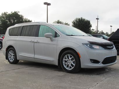 Used 2020 Chrysler Pacifica Touring-L