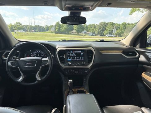 Used 2017 GMC Acadia Denali AWD/4WD image 17