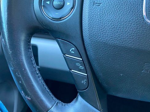Used 2013 Honda Accord EX-L image 25