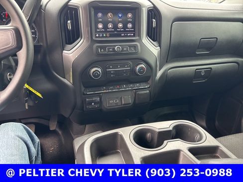 Used 2021 Chevrolet Silverado 1500 Custom image 14