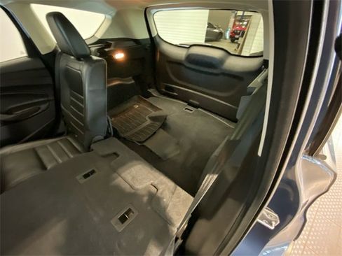 Used 2018 Ford Escape SEL image 24