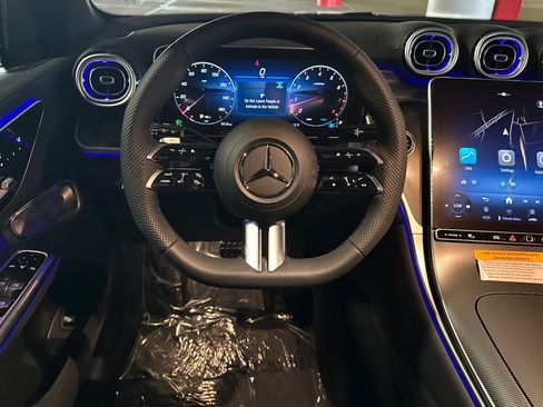 New 2026 Mercedes-Benz GLC 300 image 13
