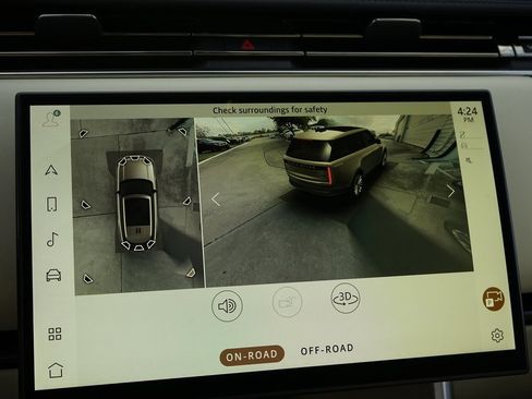 Used 2023 Land Rover Range Rover SE image 10