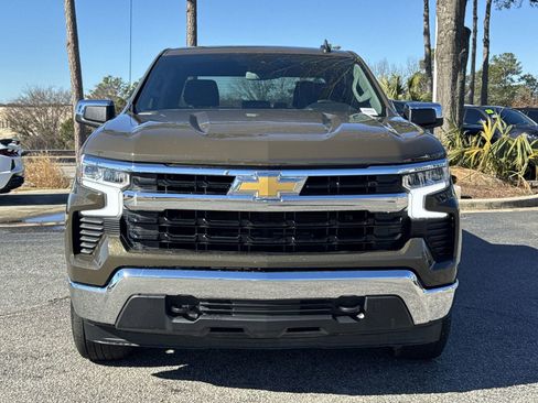 Used 2024 Chevrolet Silverado 1500 LT image 3