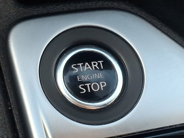 Used 2025 Nissan Sentra SV FWD image 26