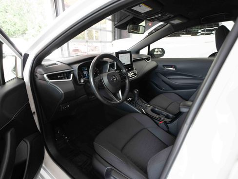 Used 2024 Toyota Corolla SE FWD image 8