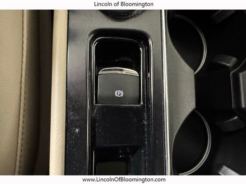 Certified 2022 Lincoln Corsair AWD w/ Premium Package image 62