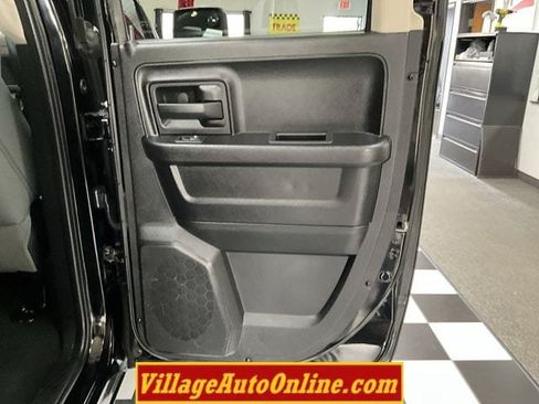 Used 2014 RAM 1500 Express AWD/4WD image 29