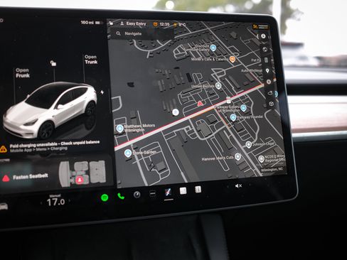 Used 2024 Tesla Model Y Long Range image 22