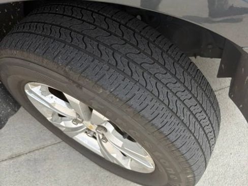 Used 2011 Chevrolet Equinox LS w/ Bluetooth Package FWD image 14