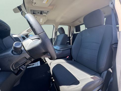 Used 2019 RAM 1500 Warlock AWD/4WD image 23