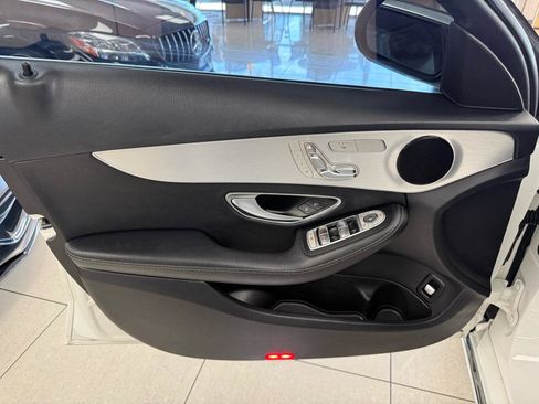 Used 2018 Mercedes-Benz C 300 Sedan image 9
