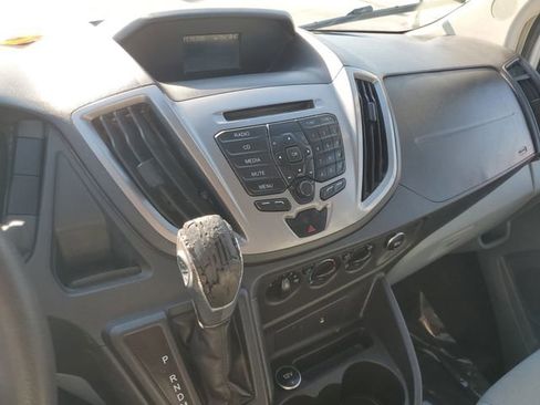 Used 2015 Ford Transit 350 XLT image 28