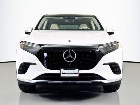 Certified 2023 Mercedes-Benz EQS 450+ SUV image 3