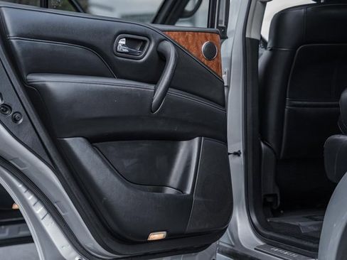 Used 2019 INFINITI QX80 Luxe w/ Proassist Package image 39