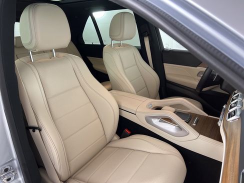 Used 2024 Mercedes-Benz GLE 350 4MATIC image 26