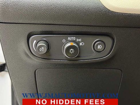 Used 2020 Buick Encore GX Essence w/ Experience Buick Package AWD/4WD image 36