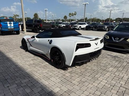 Used 2014 Chevrolet Corvette Stingray Convertible w/ 3LT Preferred Equipment Group RWD image 4