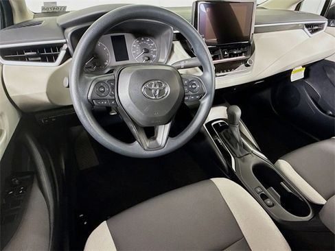 Certified 2025 Toyota Corolla LE image 7