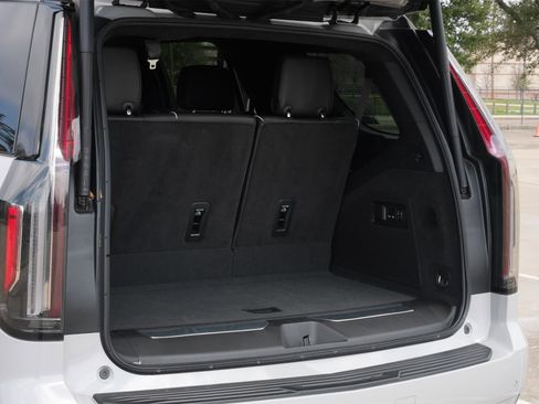 Certified 2023 Cadillac Escalade V image 24