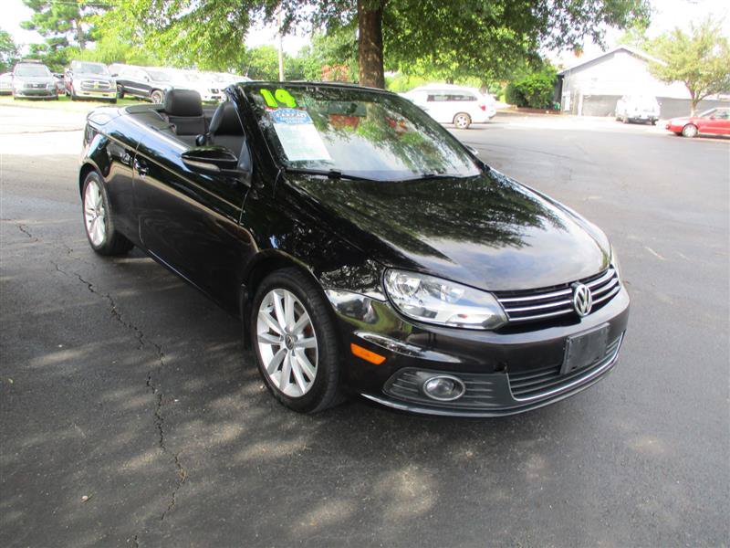 Used 2014 Volkswagen Eos Komfort FWD image 1