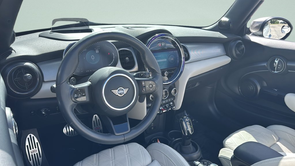 Used 2024 MINI Cooper S FWD image 32