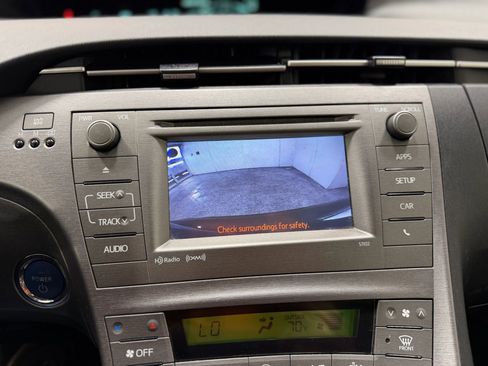 Used 2013 Toyota Prius Three w/ Solar Roof Pkg image 17