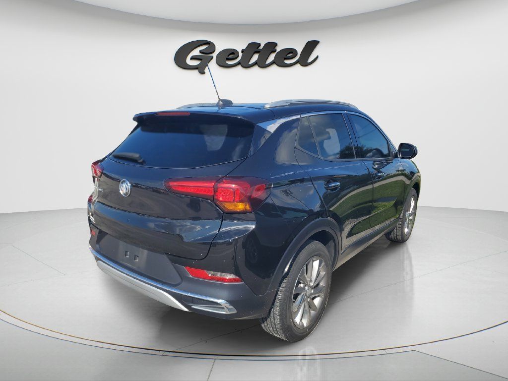 Used 2023 Buick Encore GX Essence w/ Experience Buick Package FWD image 3