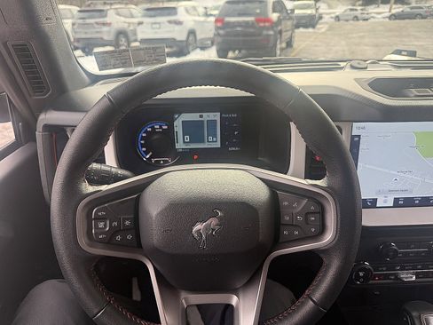 Used 2024 Ford Bronco Heritage Edition image 28