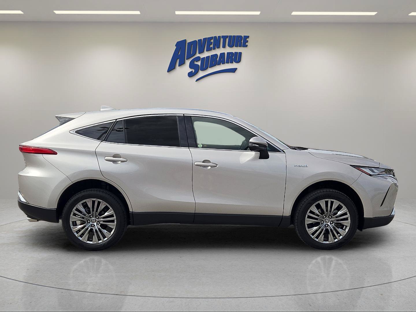 Used 2021 Toyota Venza Limited w/ Advanced Technology Package AWD/4WD image 7