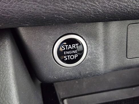 Used 2023 Nissan Rogue SV FWD image 26