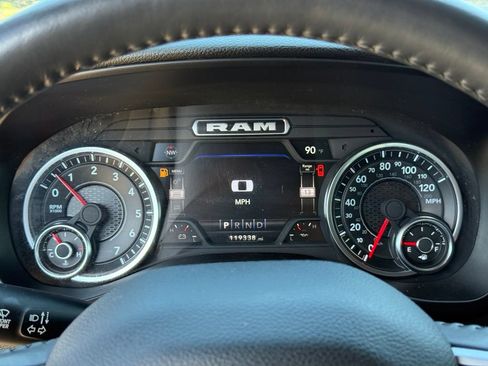 Used 2023 RAM 1500 Big Horn AWD/4WD image 18