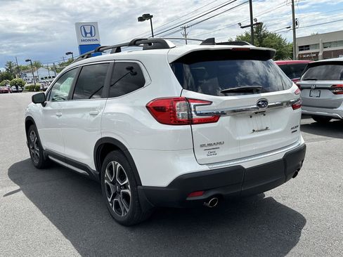 Used 2023 Subaru Ascent Limited w/ Technology Package AWD/4WD image 6