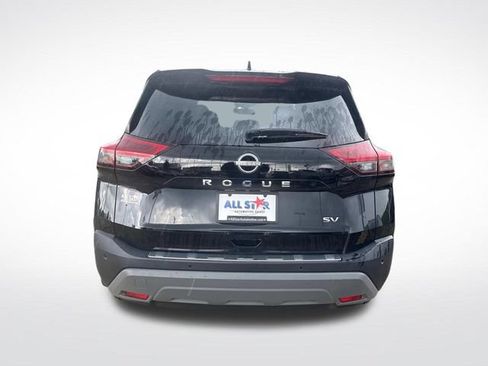 Used 2023 Nissan Rogue SV FWD image 8