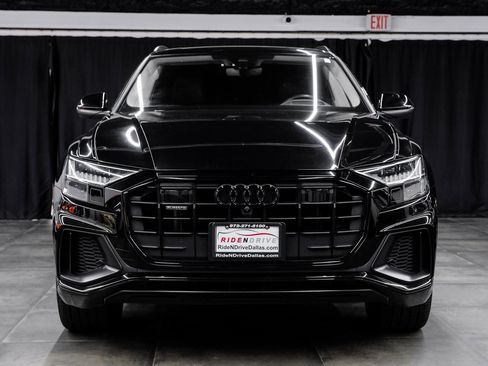 Used 2023 Audi Q8 Prestige image 9