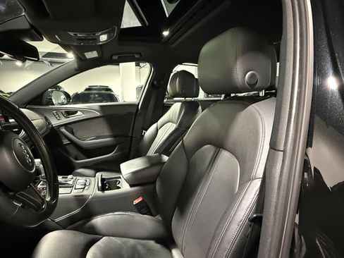 Used 2018 Audi S6 Prestige w/ Prestige Package image 27