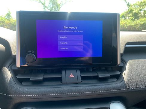 Used 2025 Toyota RAV4 XLE image 22