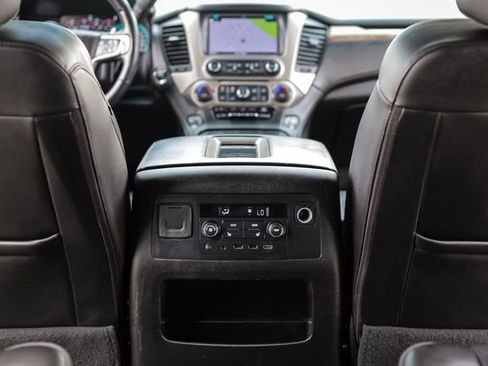 Used 2017 GMC Yukon XL Denali w/ Open Road Package AWD/4WD image 30