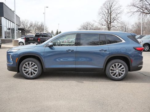 New 2026 Buick Enclave Preferred image 7