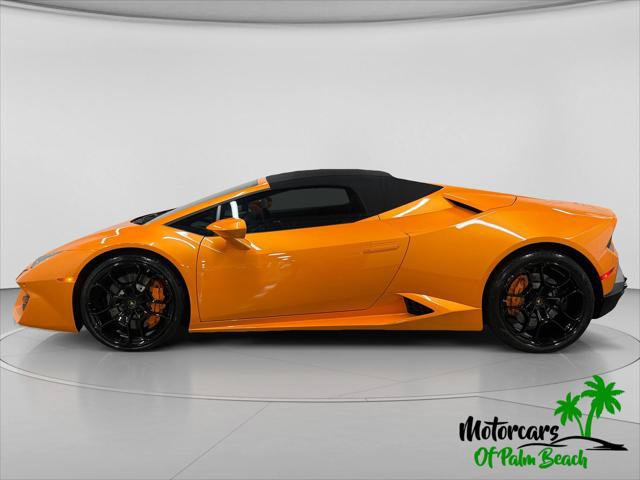 Used 2019 Lamborghini Huracan LP 580-2 RWD image 2