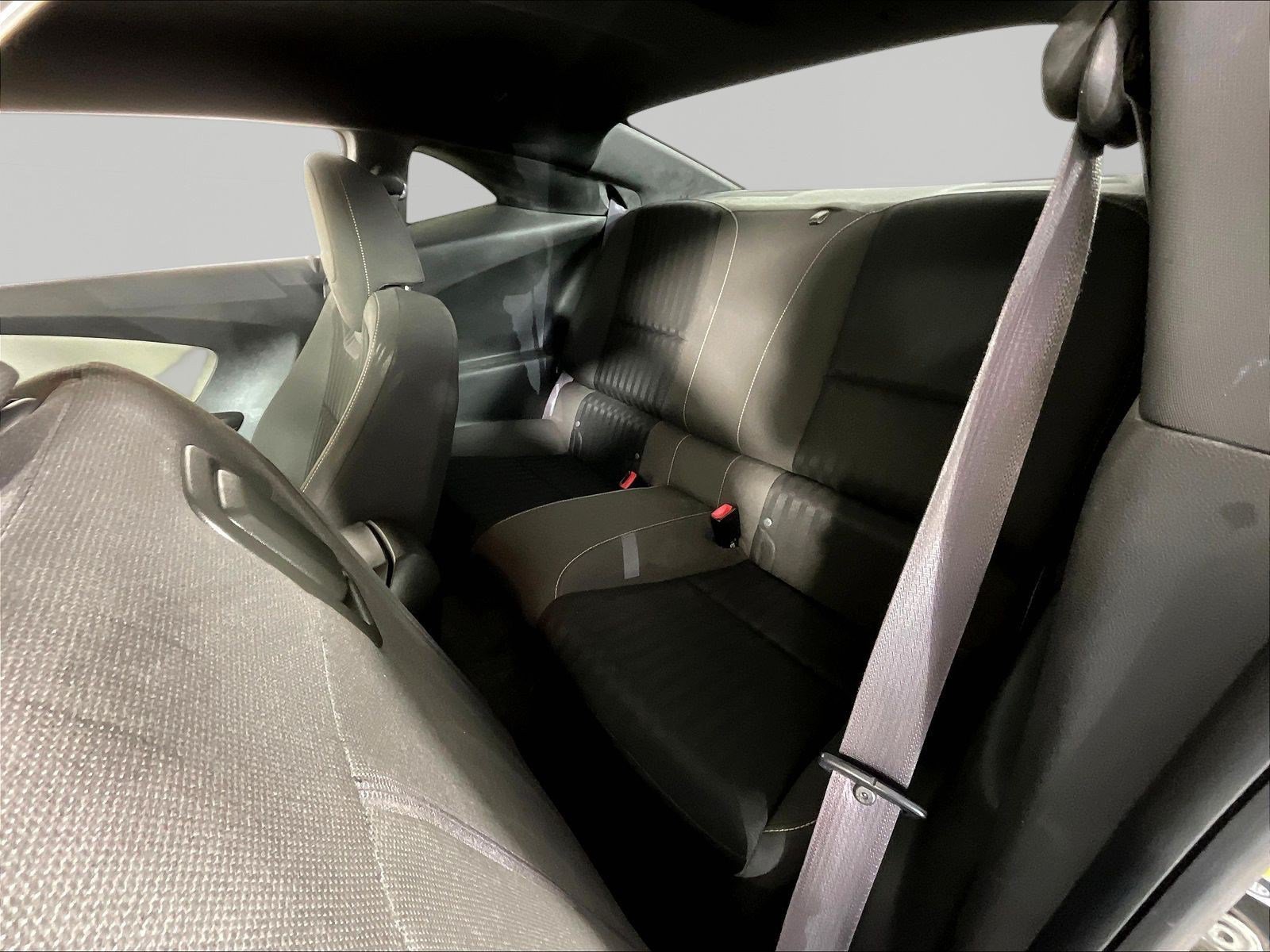 Used 2015 Chevrolet Camaro LS RWD image 20
