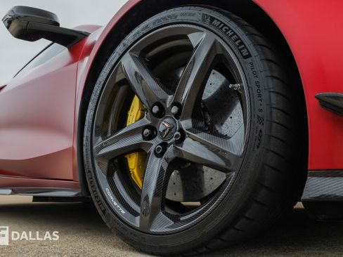 Used 2025 Chevrolet Corvette Z06 RWD image 21