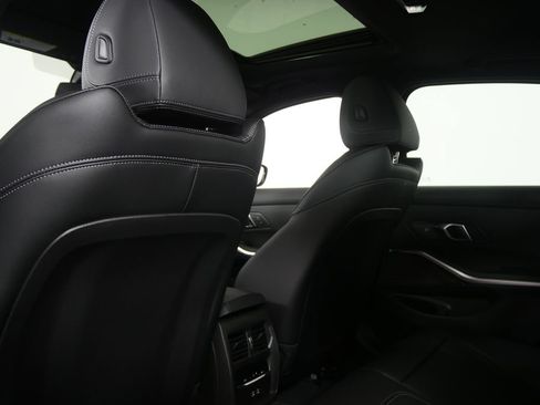 Used 2026 BMW 330i Sedan w/ M Sport Package RWD image 16