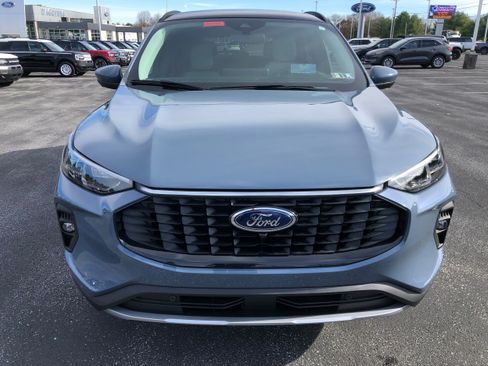 New 2026 Ford Escape Plug-in Hybrid w/ PHEV Premium Package image 31